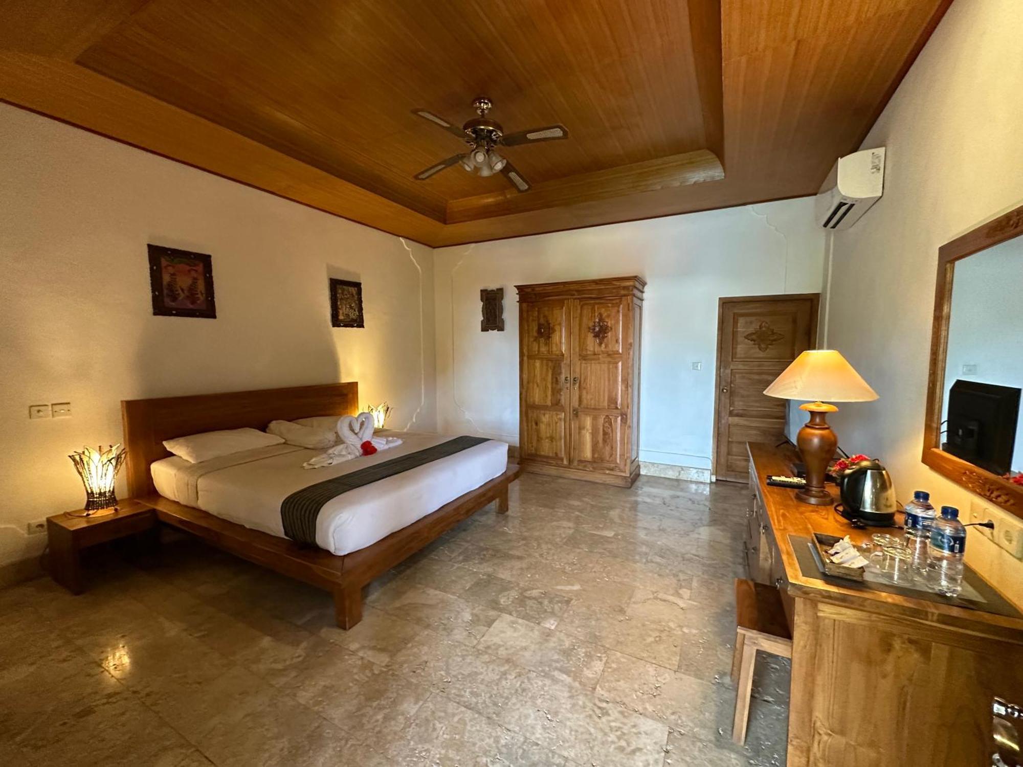 Pondok Bambu Resort - 5 Stars Padi Dive Centre 캔디다사 외부 사진