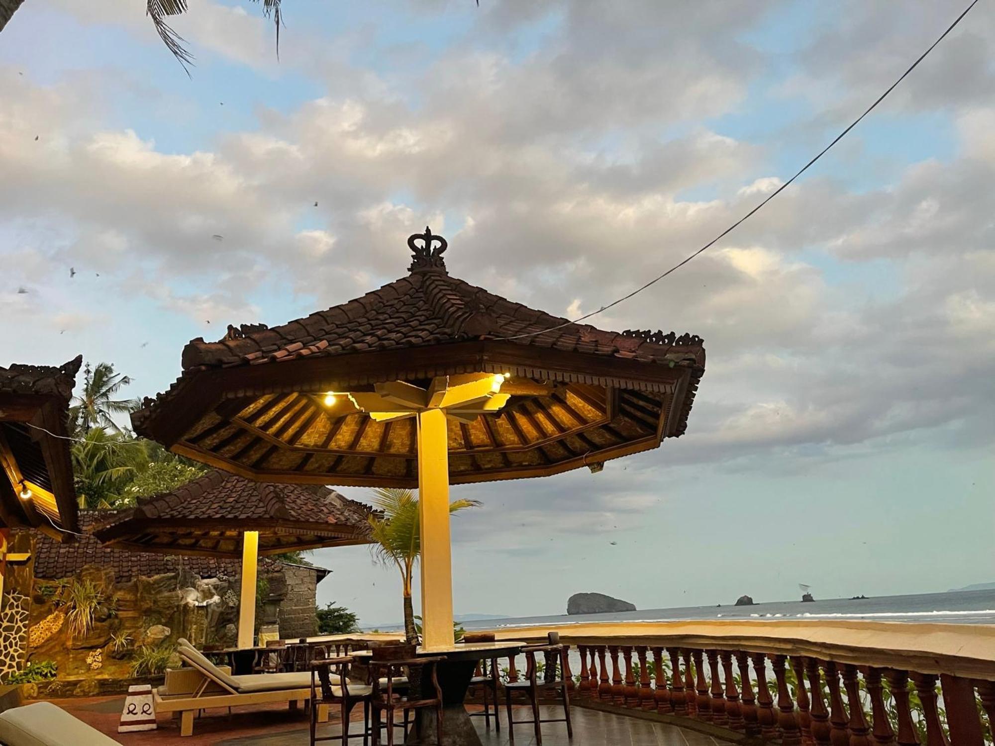 Pondok Bambu Resort - 5 Stars Padi Dive Centre 캔디다사 외부 사진
